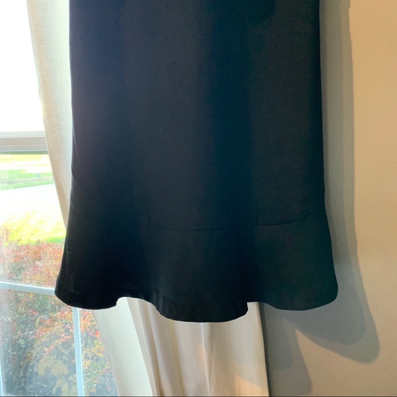 NWT Banana Republic Ruffle Hem Black Dress - Picture 5 of 12